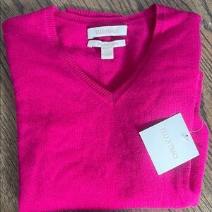 NWT Cashmere lightweight sweater